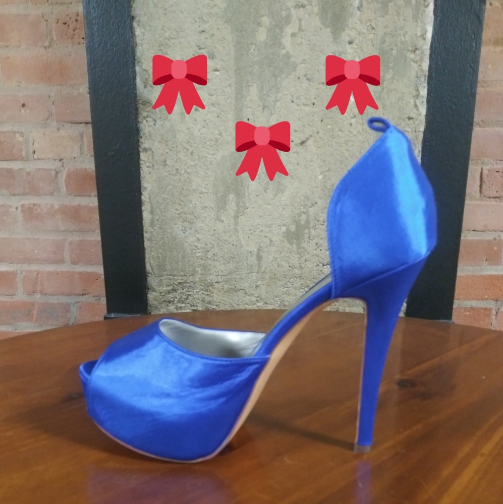 NEW Stunning Satin Open-Toe Platform Heels